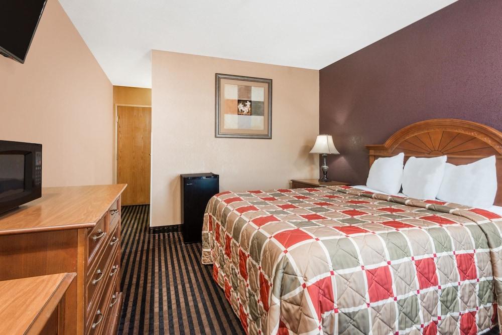 Days Inn By Wyndham Anderson In Esterno foto
